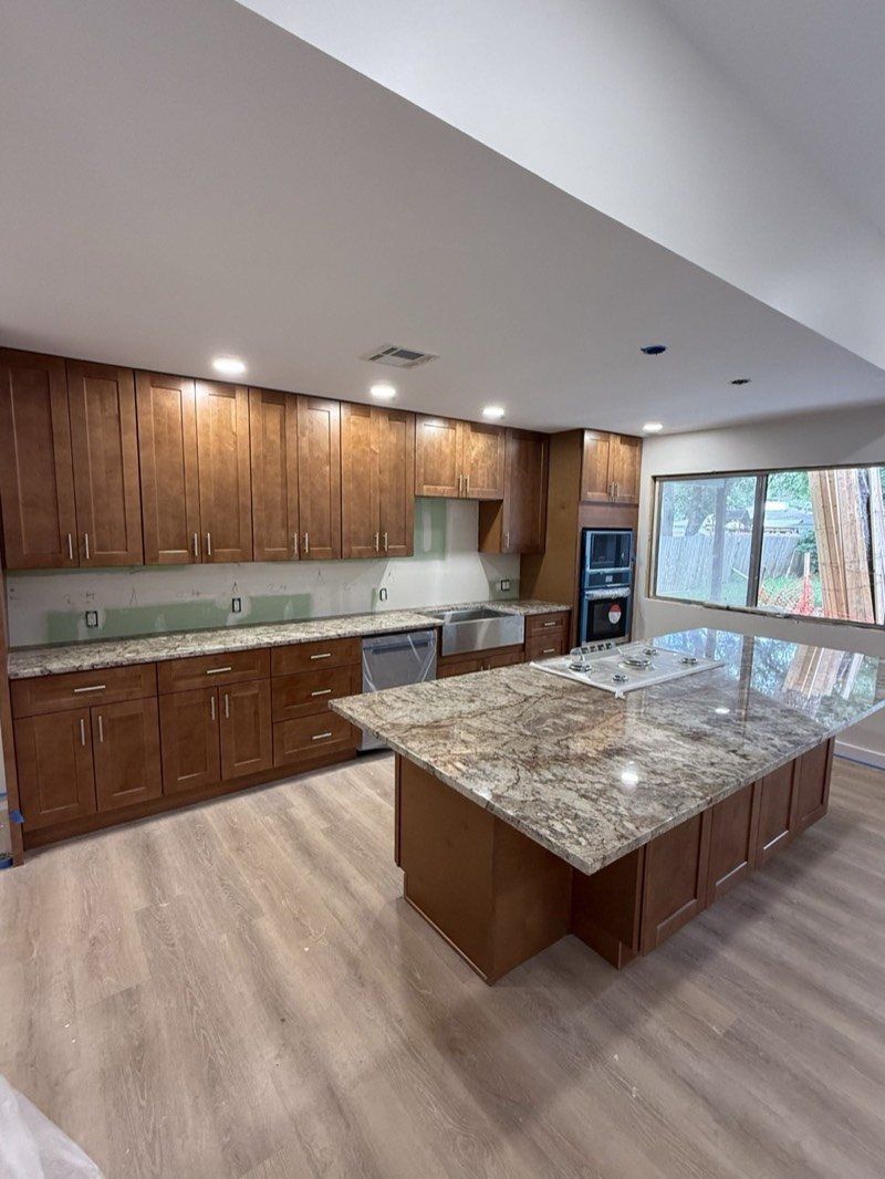 Quartz versus granite countertops for San Antonio kitchens