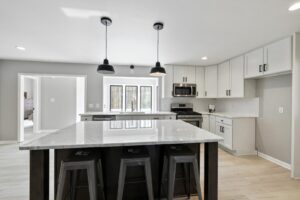Choosing Between Shaker Style and Modern Custom Kitchen Cabinets